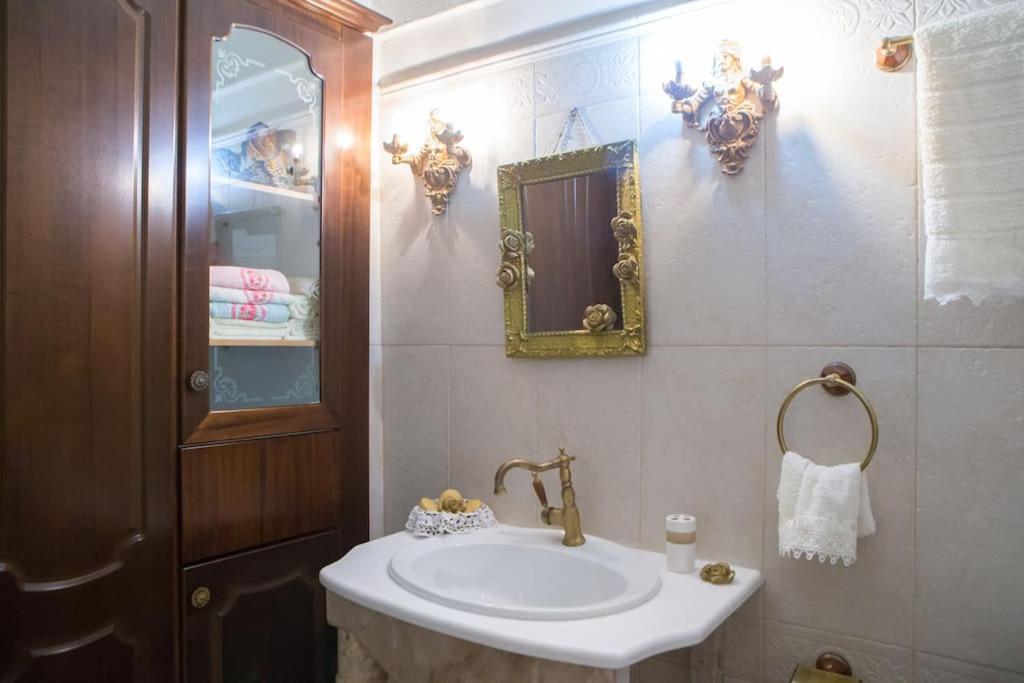 Woods Cottage Loutra Pozar Aridaia Megaplatanos المظهر الخارجي الصورة